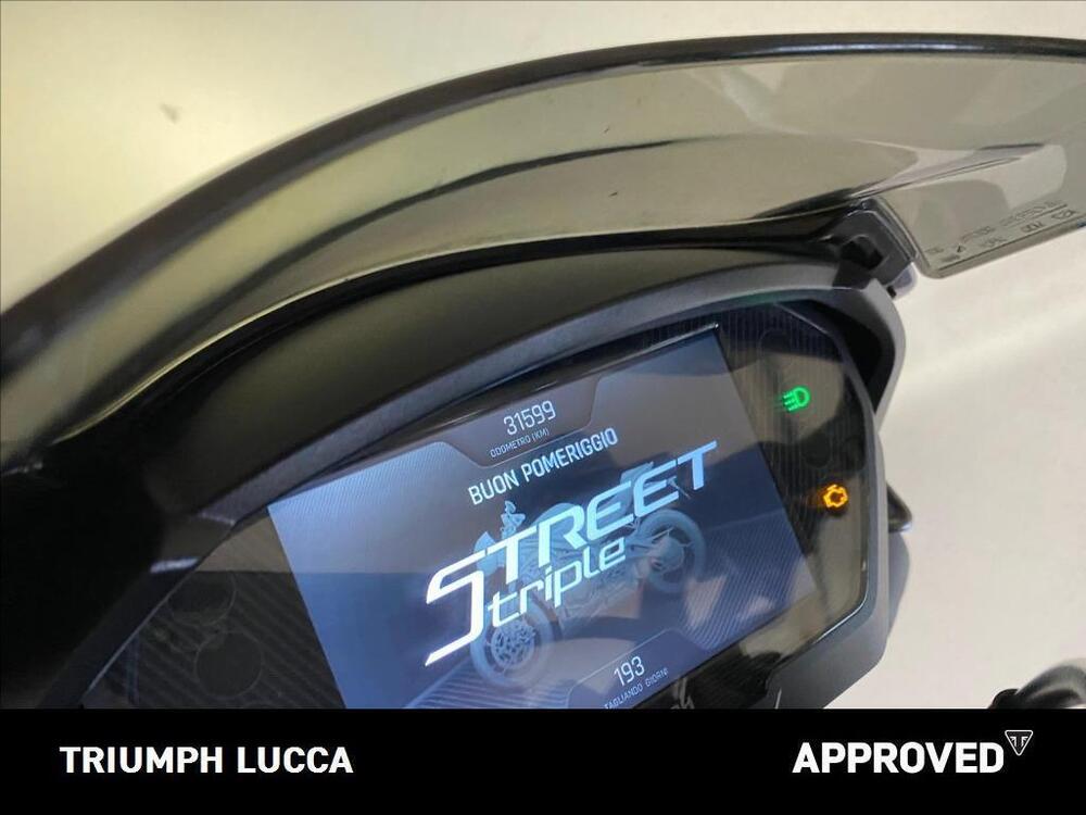 Triumph Street Triple RS (2020 - 22) (7)