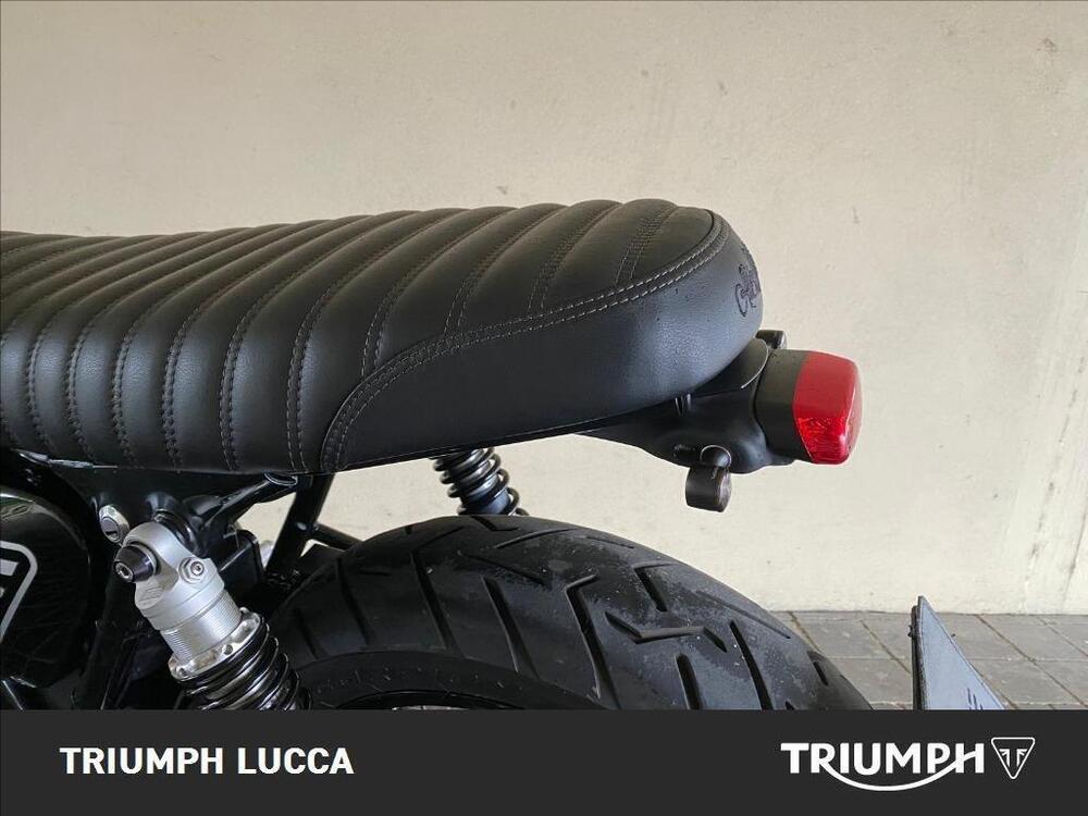 Triumph Street Twin 900 (2016) (13)