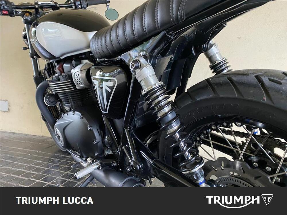 Triumph Street Twin 900 (2016) (15)