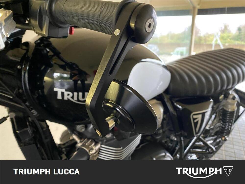 Triumph Street Twin 900 (2016) (9)