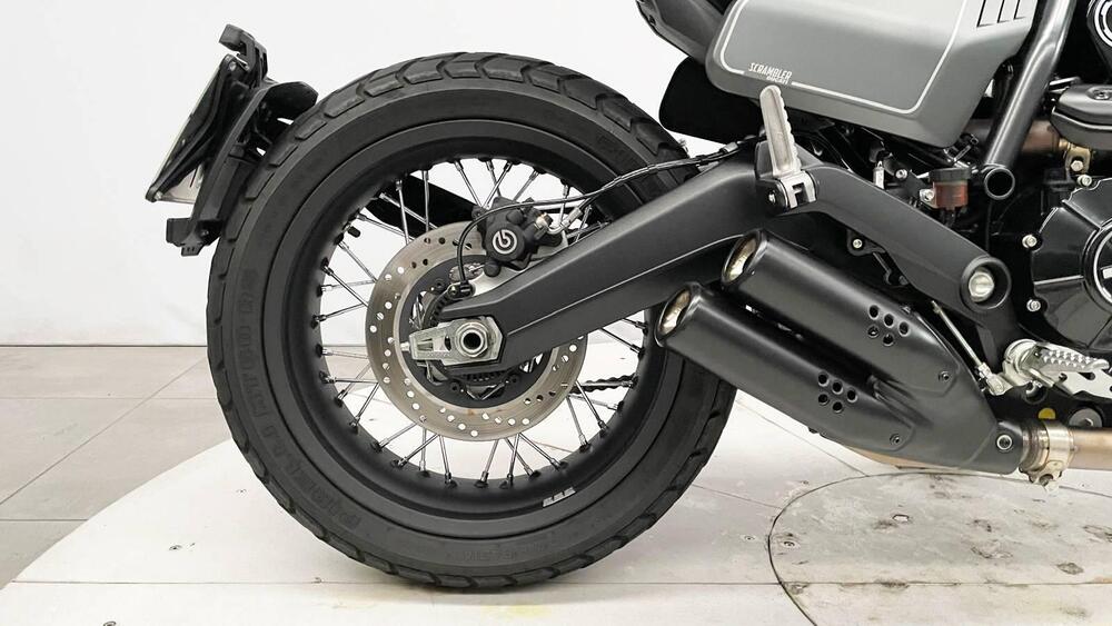 Ducati Scrambler 800 Night Shift (2021 - 22) (3)