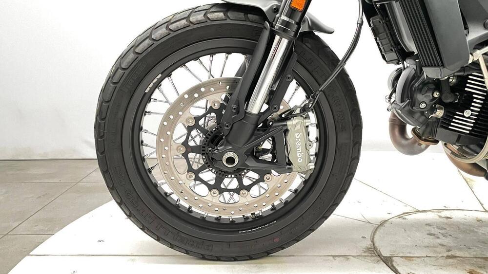 Ducati Scrambler 800 Night Shift (2021 - 22) (6)