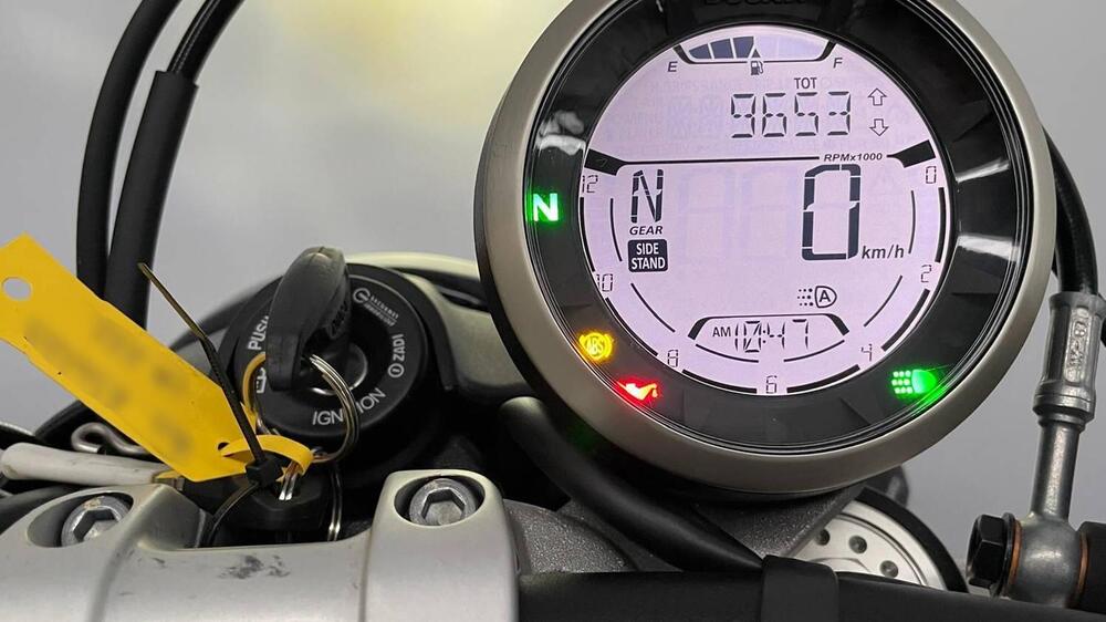 Ducati Scrambler 800 Night Shift (2021 - 22) (10)