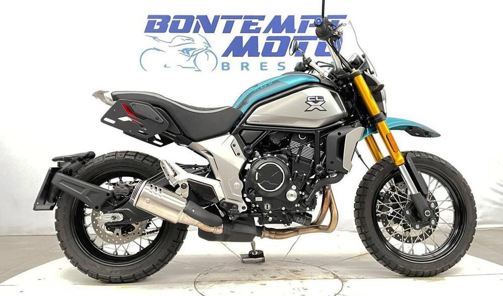 CFMOTO 700CL-X Adventure (2023 - 25)