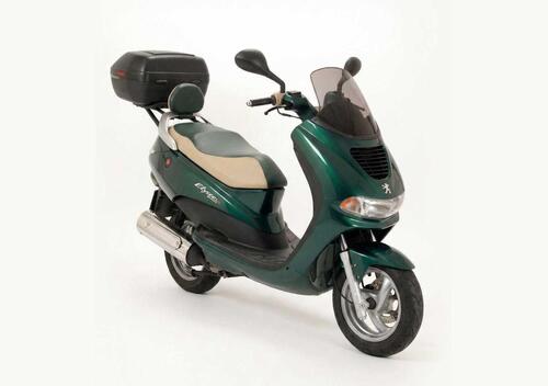 Peugeot Elyseo 50 Roland Garros