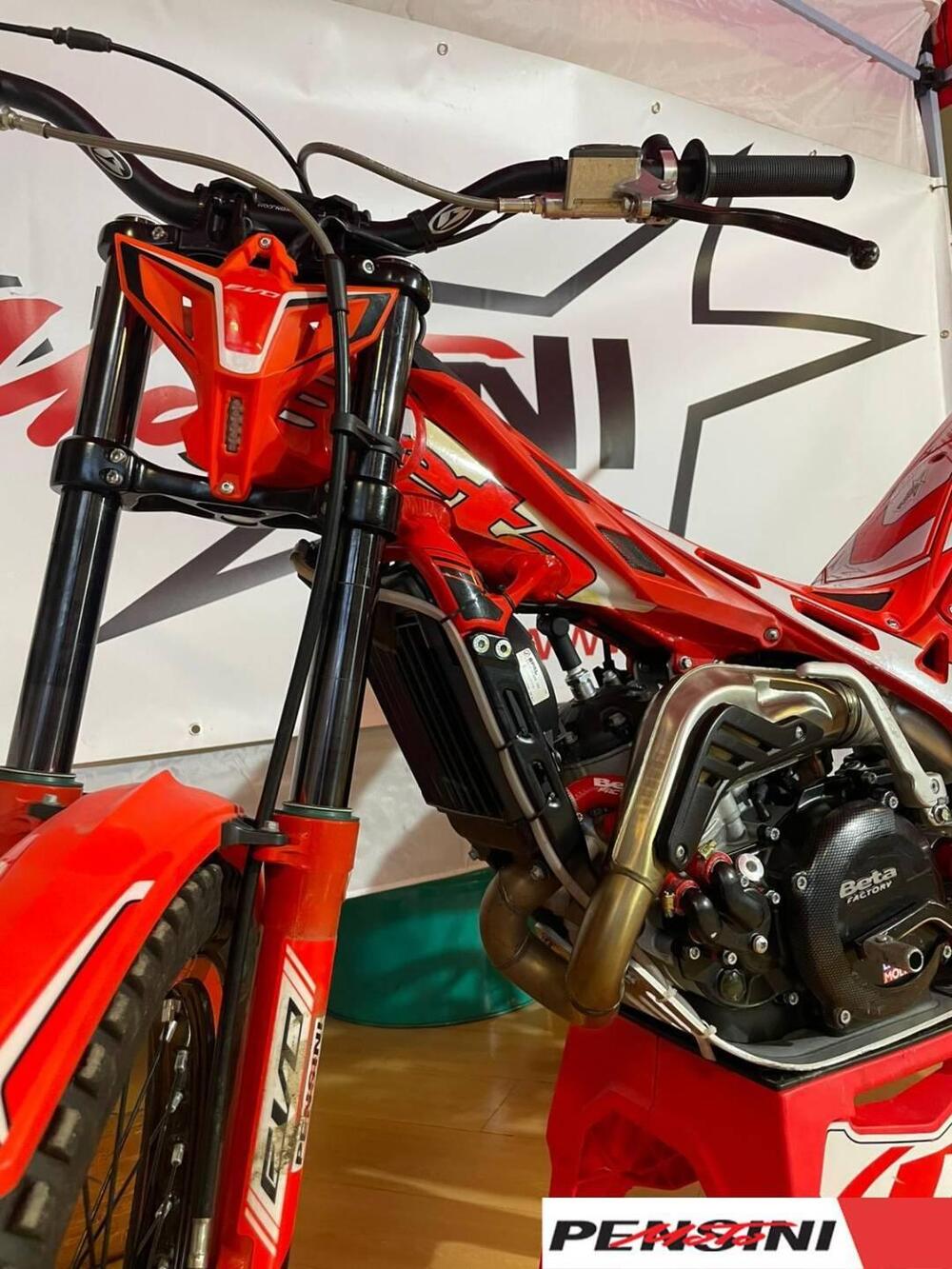 Betamotor Evo 300 2T (2023 - 24) (3)