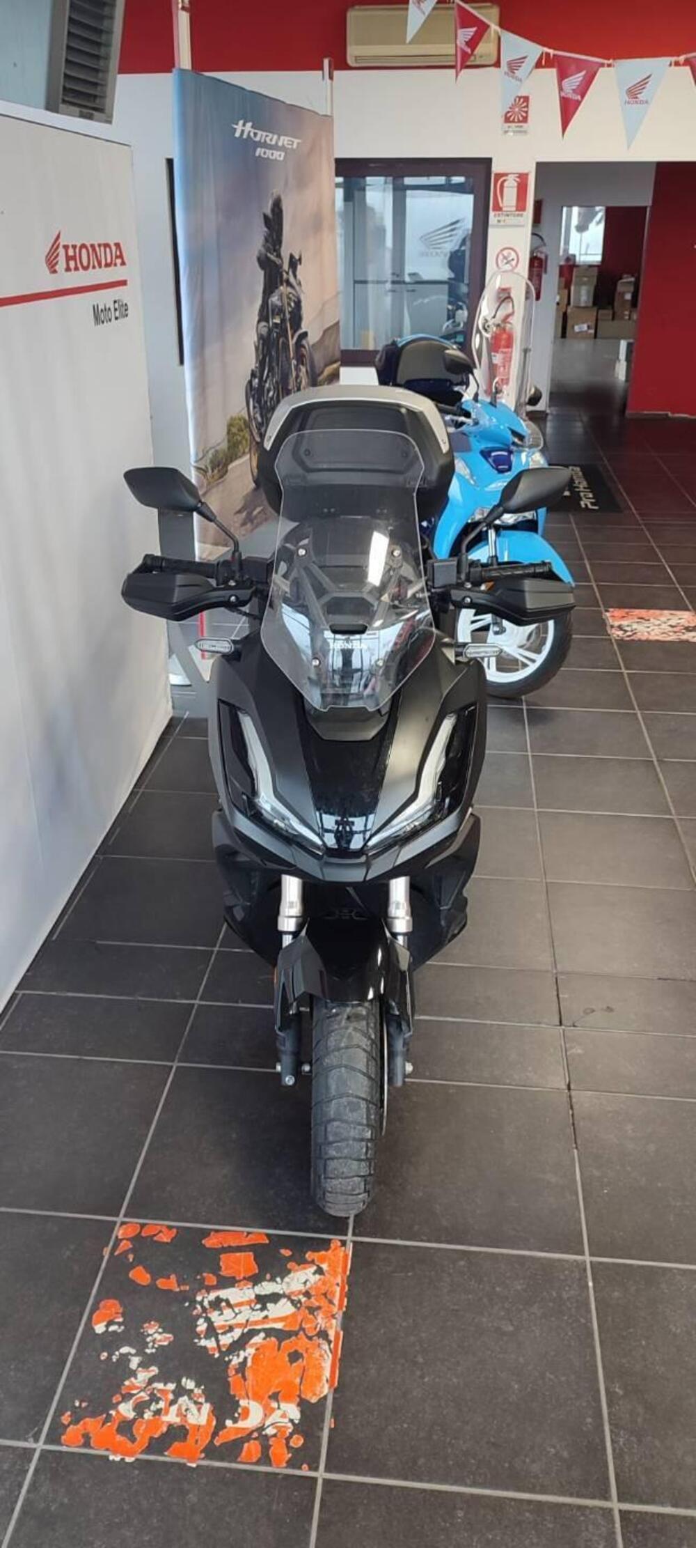 Honda ADV 350 (2022 - 24) (3)