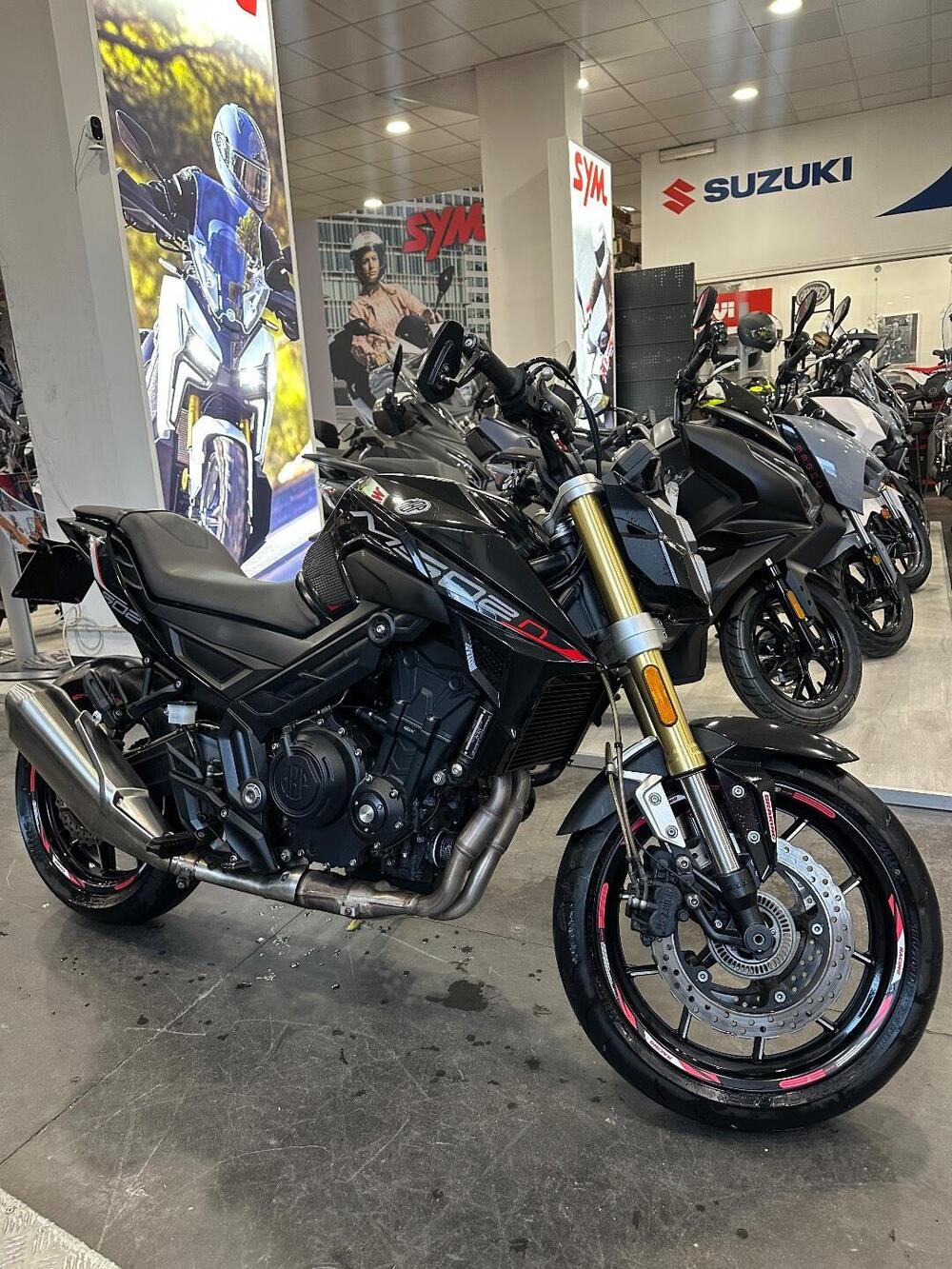 MBP M502N (2022 - 24) (2)