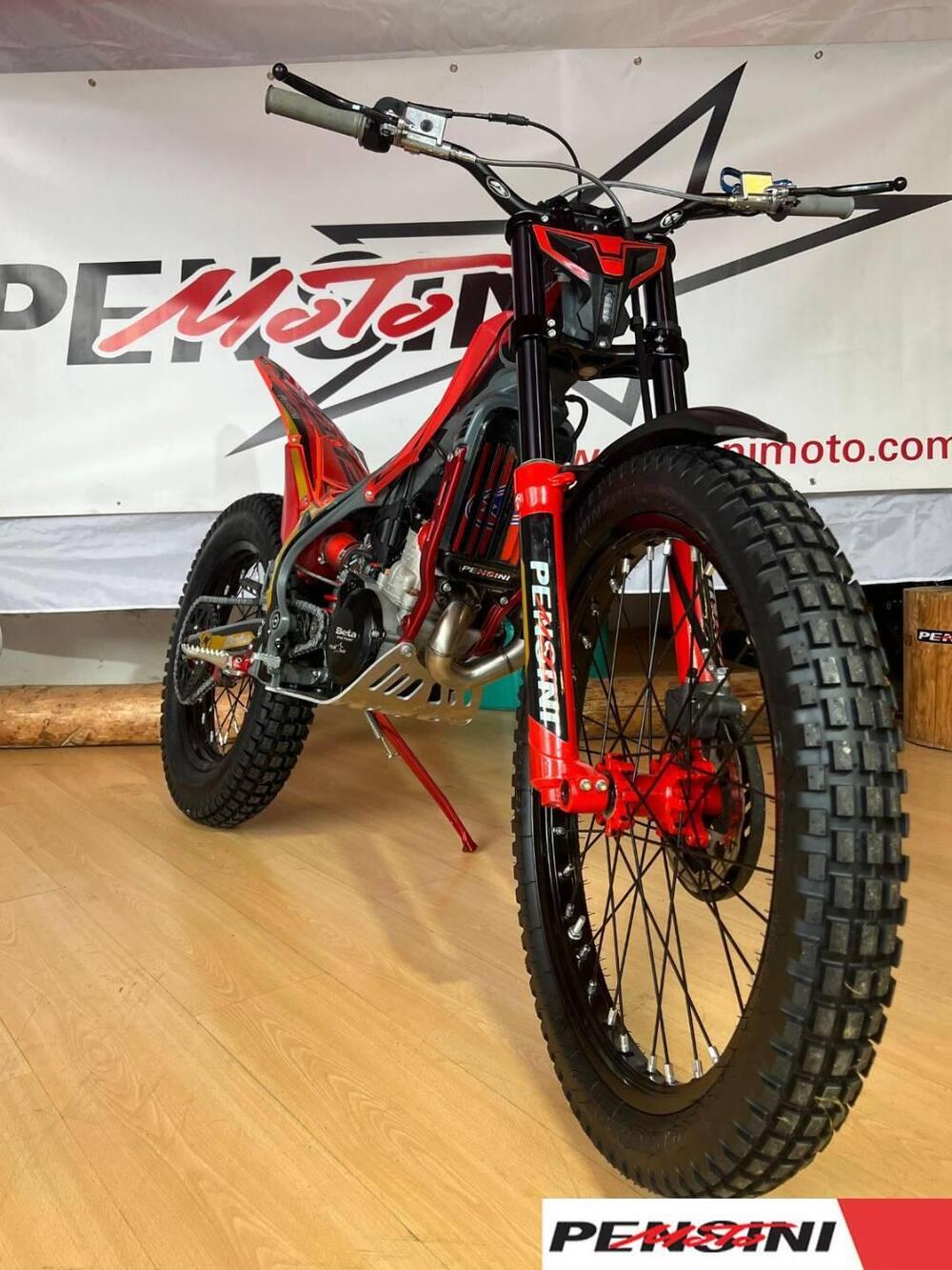 Betamotor Evo 300 2T (2025) (5)