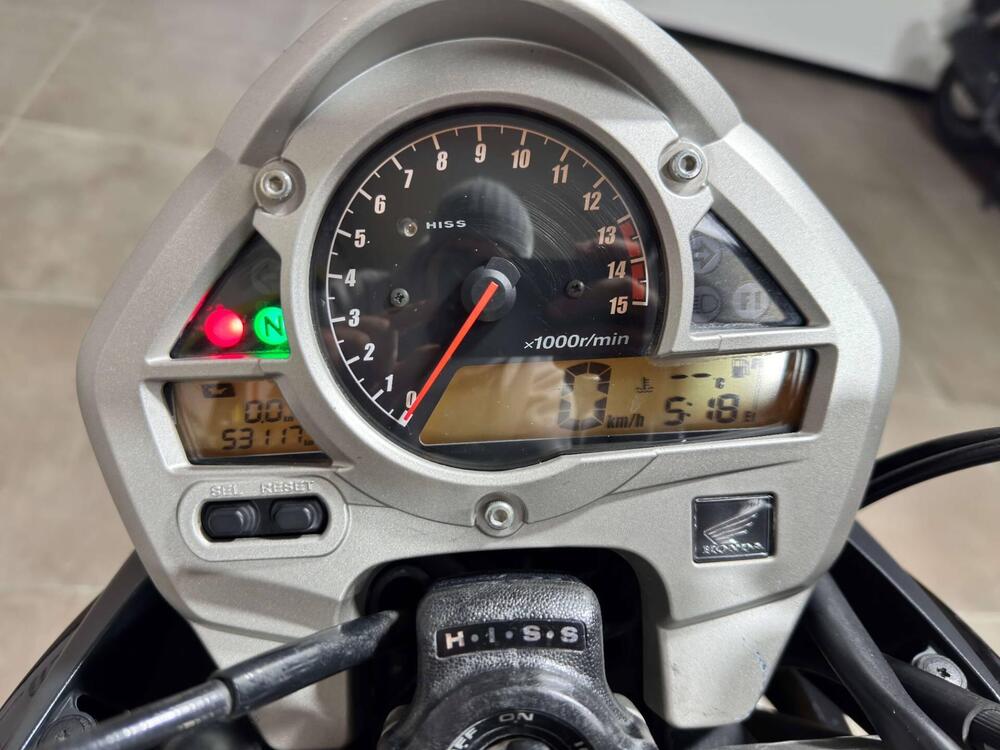 Honda Hornet 600 (2007 - 10) (5)