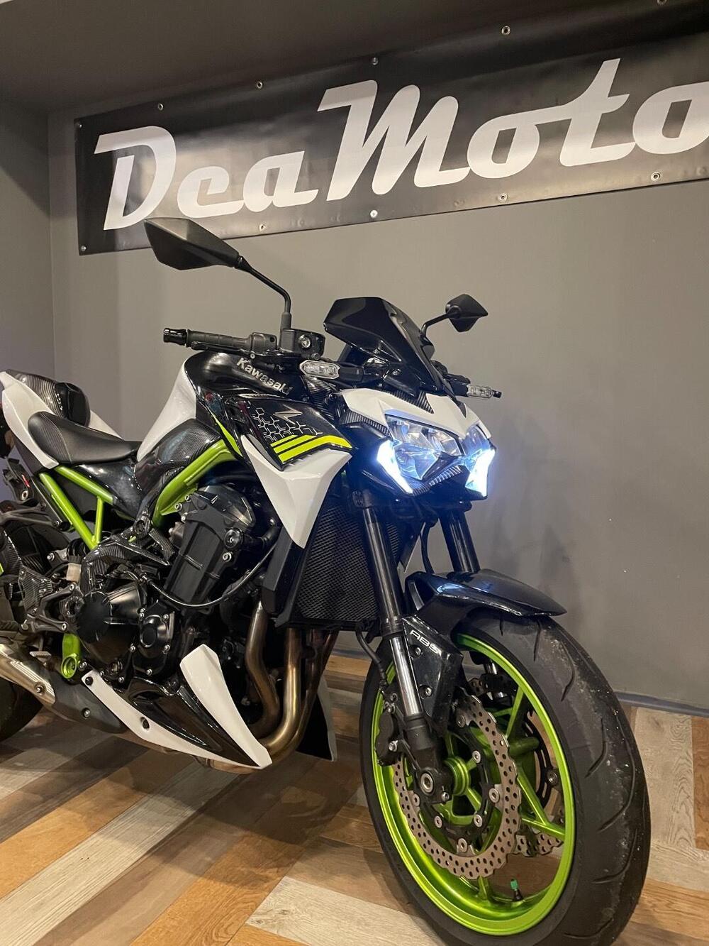 Kawasaki Z 900 (2021 - 24) (4)