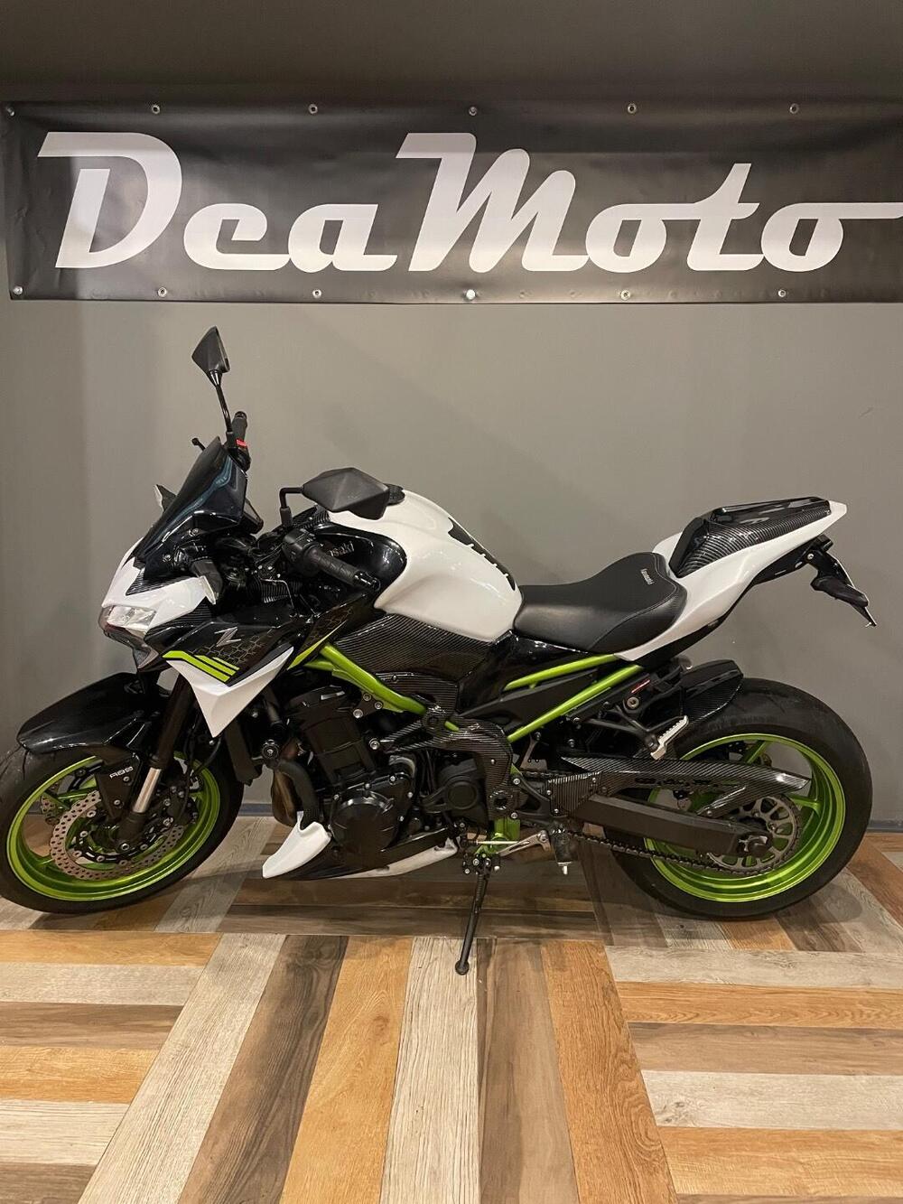 Kawasaki Z 900 (2021 - 24) (6)