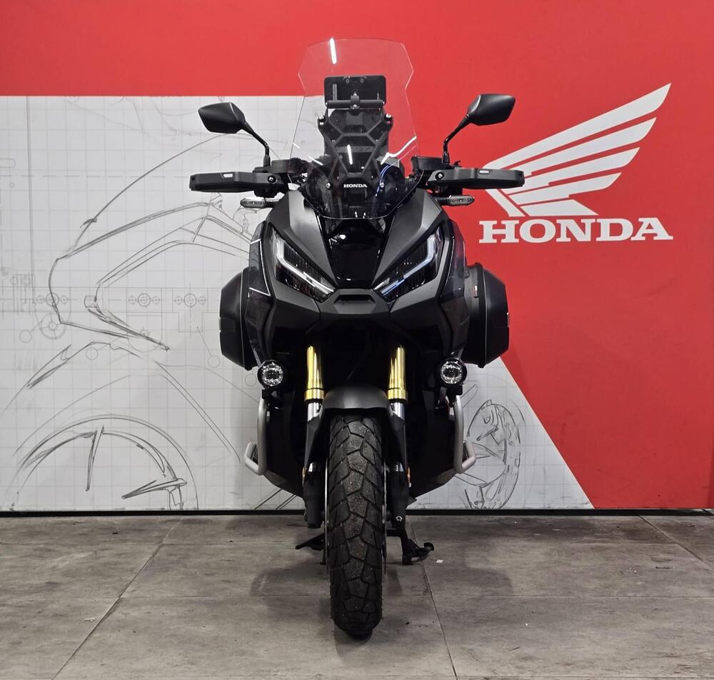 Honda X-ADV 750 DCT (2021 - 24) (2)