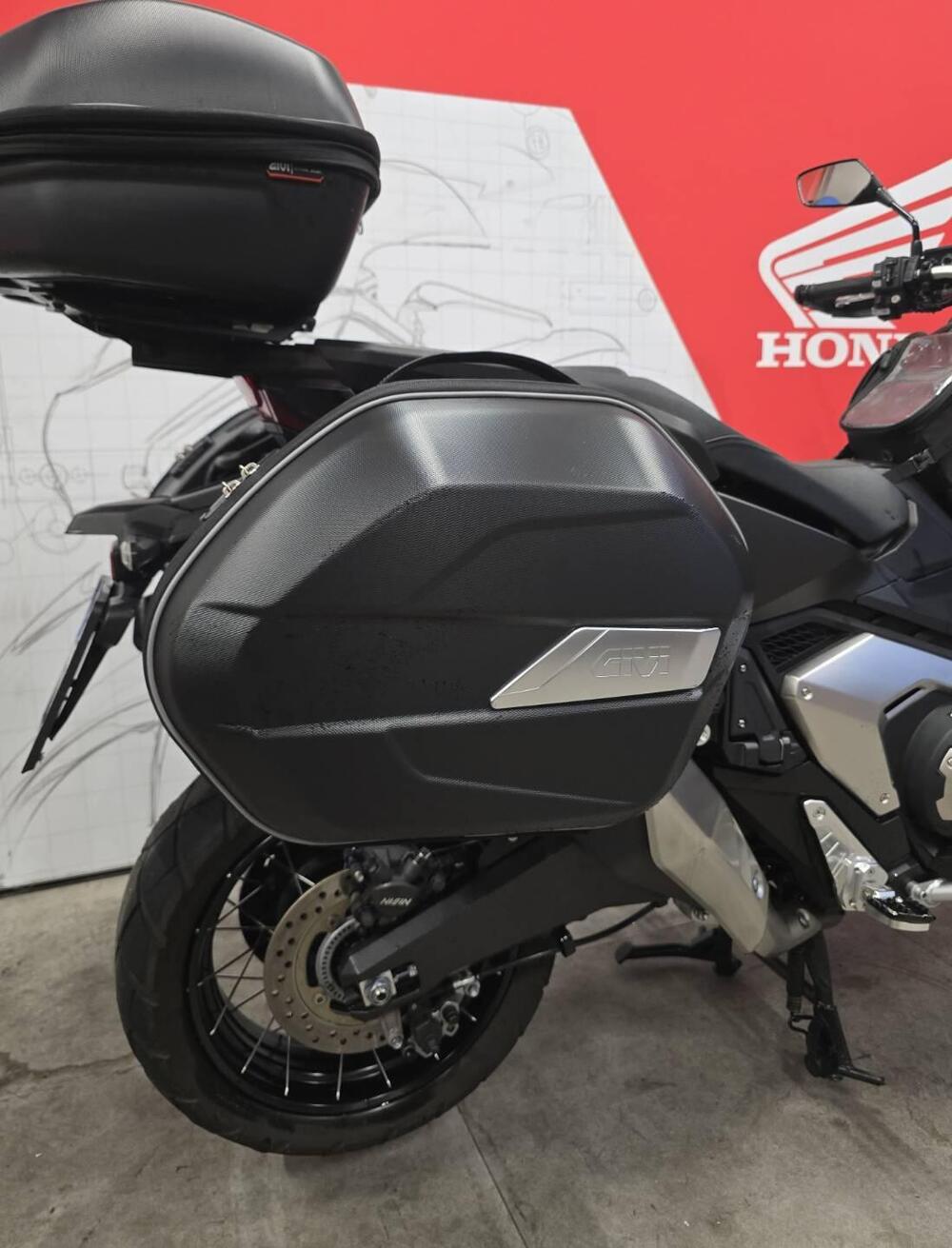 Honda X-ADV 750 DCT (2021 - 24) (11)