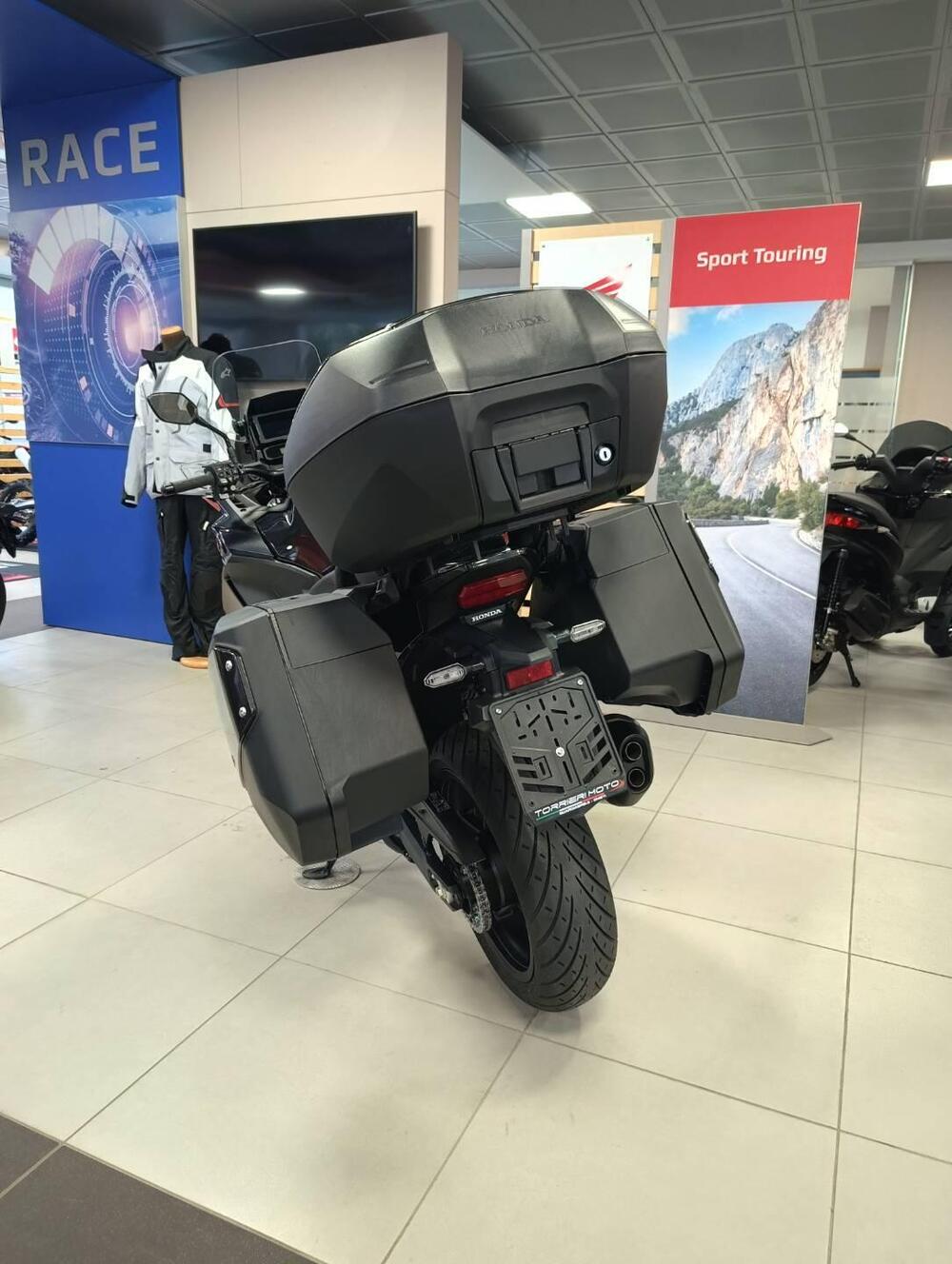 Honda NT 1100 DCT Electronic Suspension (2025) (11)