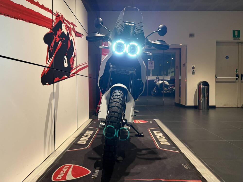 Ducati DesertX (2022 - 25) (15)