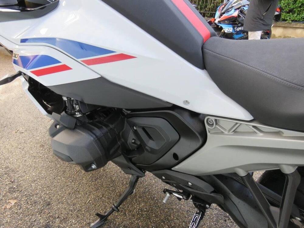 Bmw R 1300 RS (2026) (9)