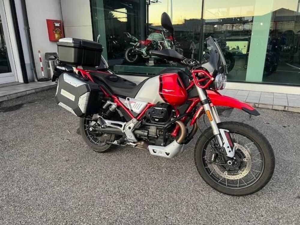 Moto Guzzi V85 TT Evocative Graphics (2021 - 23)