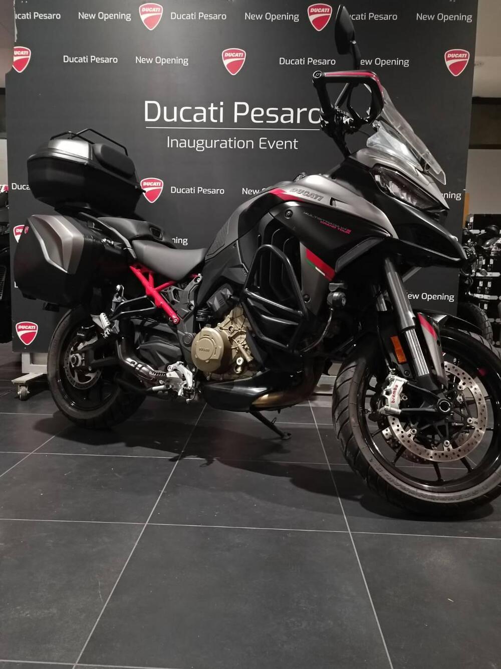 Ducati Multistrada V4 S Grand Tour (2024) (5)