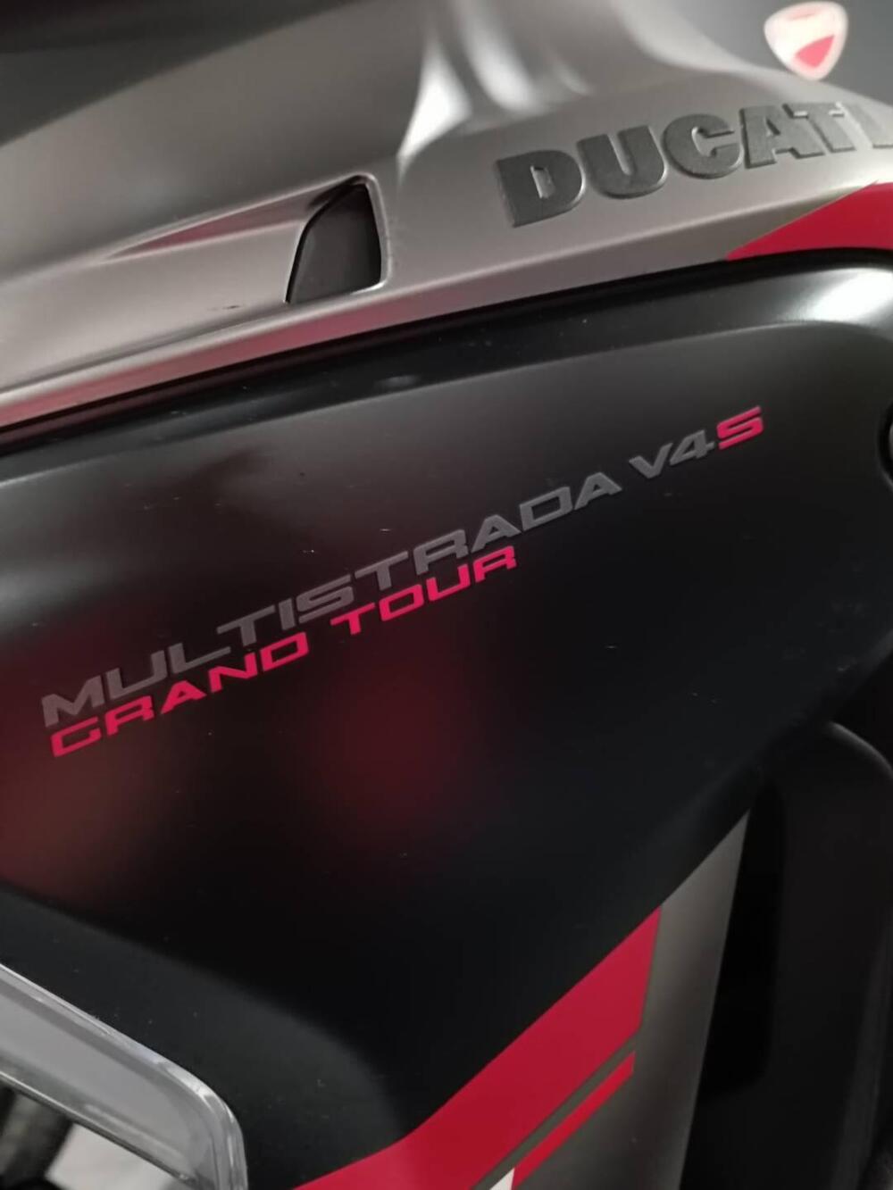 Ducati Multistrada V4 S Grand Tour (2024) (18)