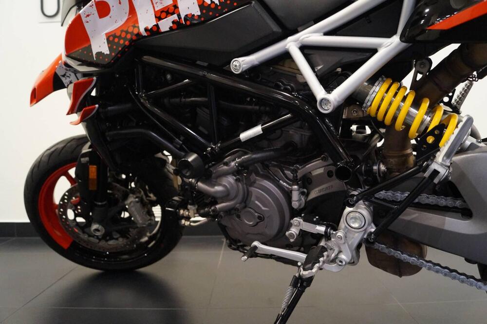 Ducati Hypermotard 950 RVE (2020) (8)