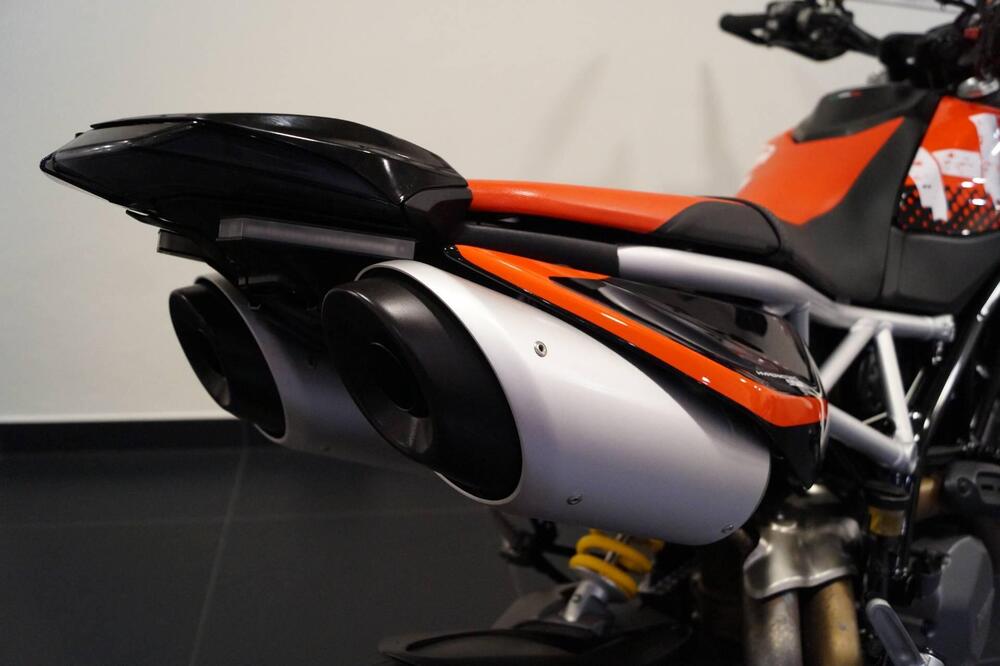 Ducati Hypermotard 950 RVE (2020) (10)