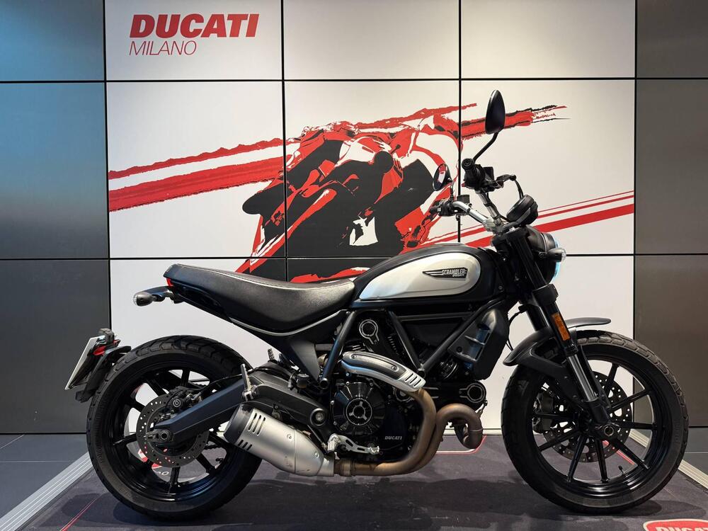 Ducati Scrambler 800 Icon Dark (2021 - 22)