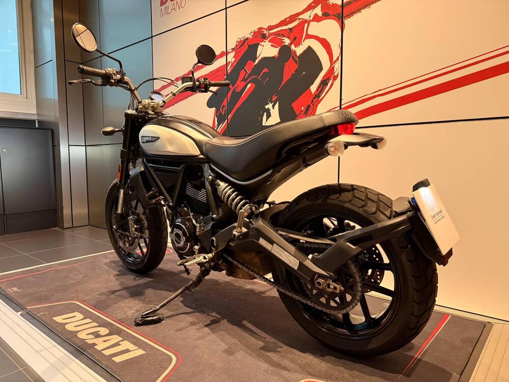 Ducati Scrambler 800 Icon Dark (2021 - 22) (9)