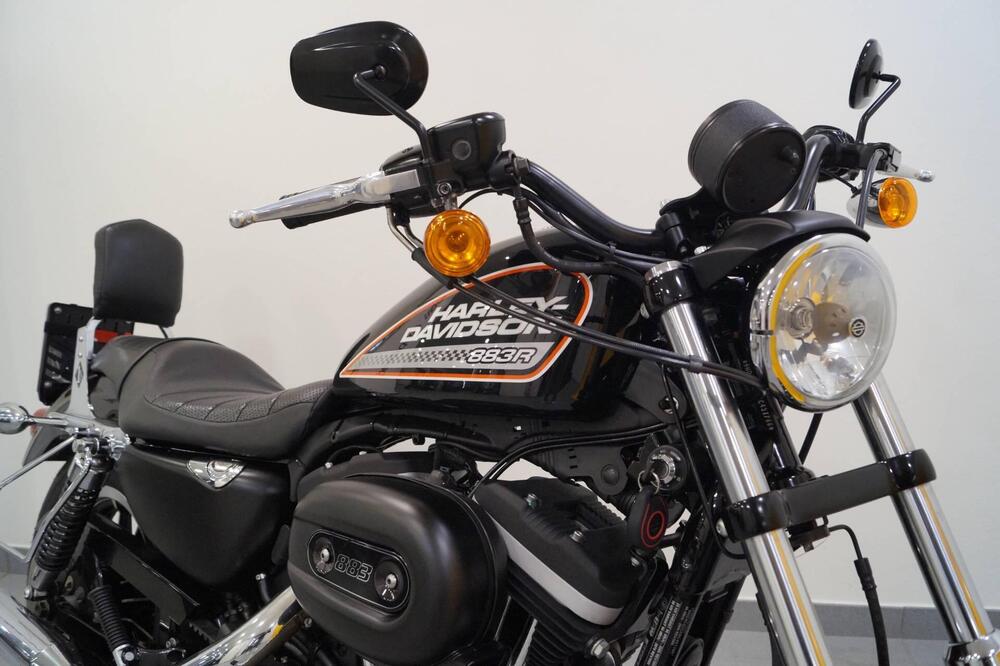 Harley-Davidson 883 R (2008 - 16) - XL 883R (7)