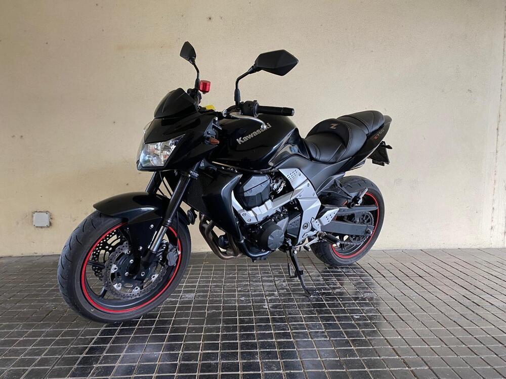 Kawasaki Z 750 (2007 - 14) (6)