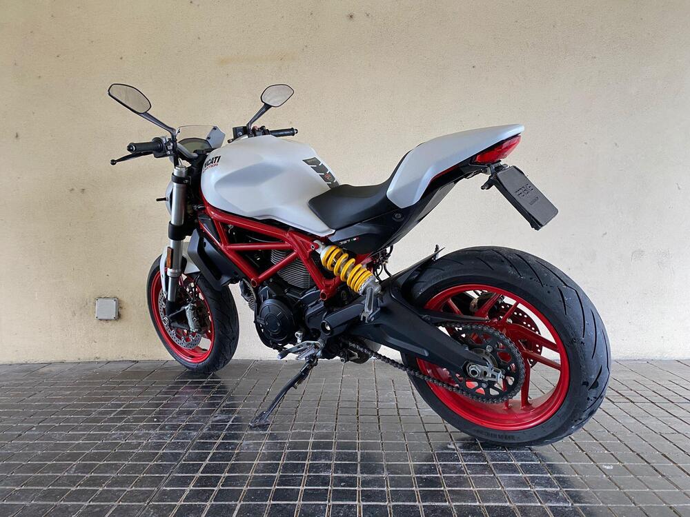 Ducati Monster 797 (2017 - 18) (2)