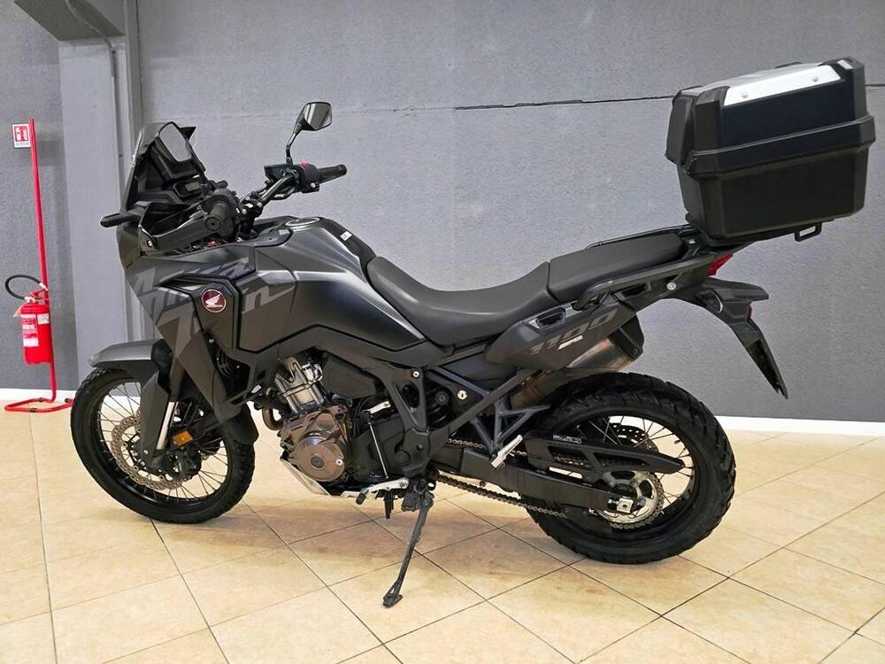 Honda Africa Twin CRF 1100L (2022 - 23) (10)