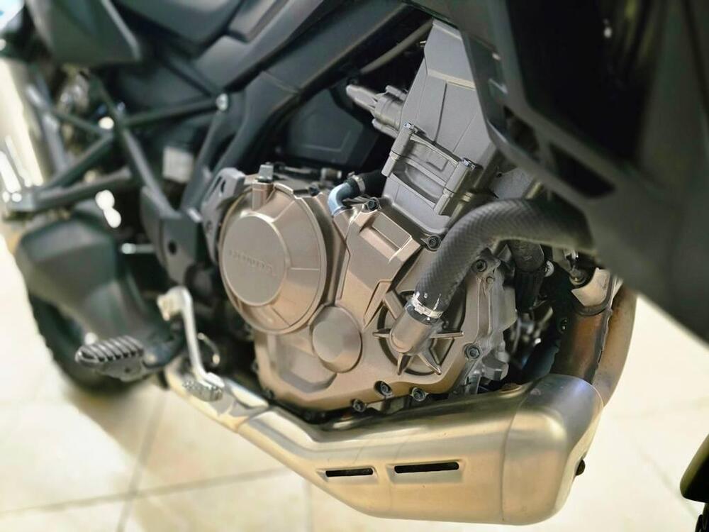 Honda Africa Twin CRF 1100L (2022 - 23) (19)