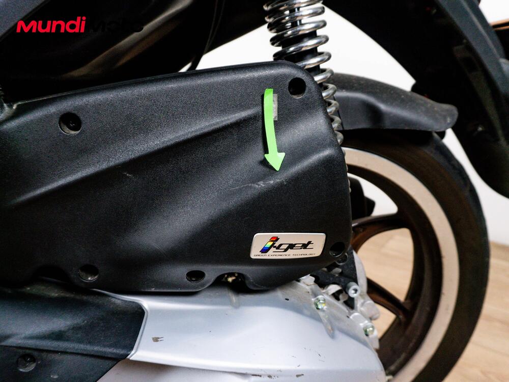 Piaggio Liberty 125 S i-get ABS (2016) (16)