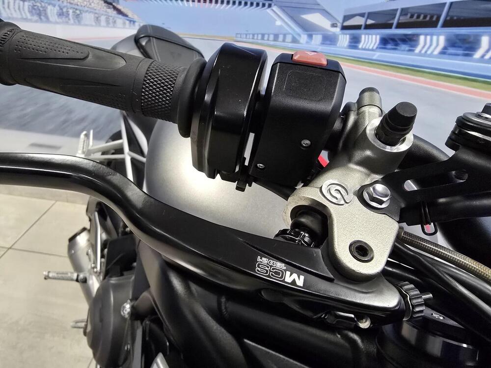 Triumph Street Triple RS (2017 - 19) (18)