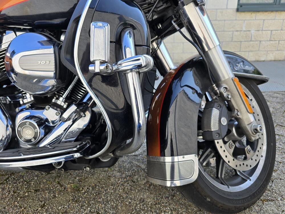 Harley-Davidson 1690 Electra Glide Ultra Limited (2014 - 15) - FLHTK (12)