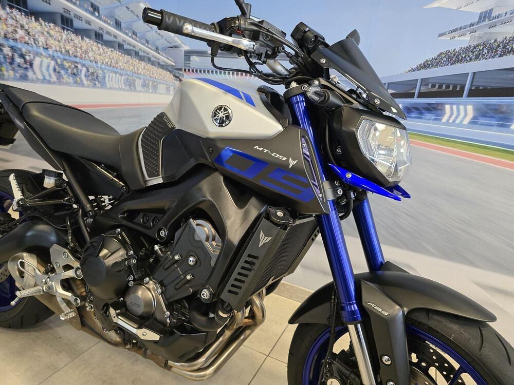Yamaha MT-09 ABS (2016) (15)