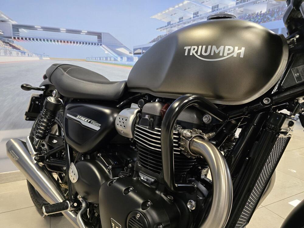 Triumph Street Twin 900 (2019 - 20) (14)