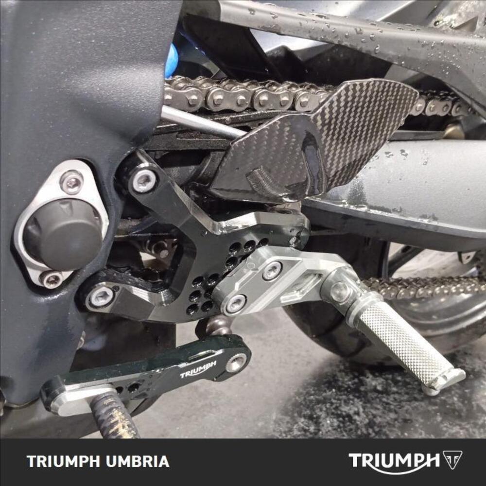 Triumph Street Triple ABS (2013 - 17) (6)