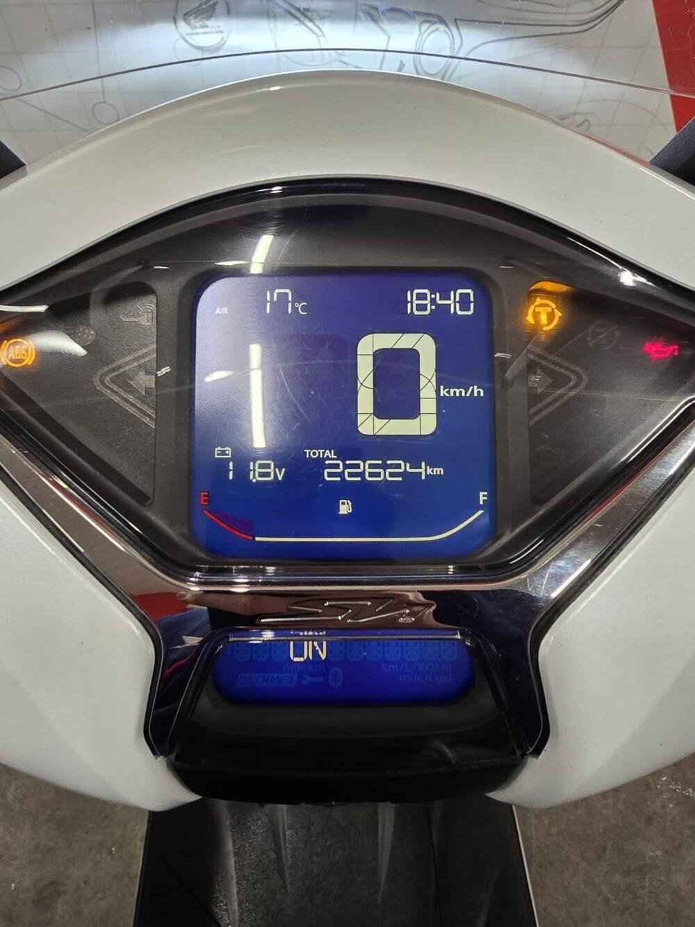 Honda SH 350 (2021 - 24) (6)