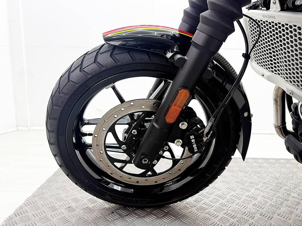 Royal Enfield Guerrilla 450 (2024 - 25) (12)