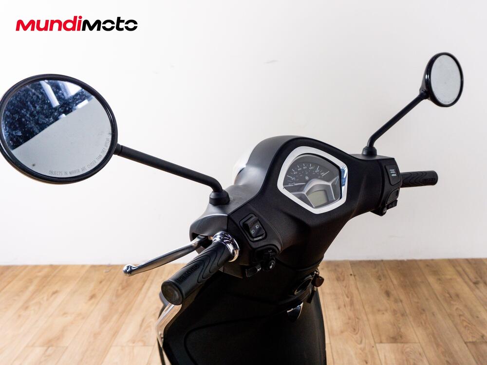 Piaggio Liberty 125 S i-get ABS (2016) (11)