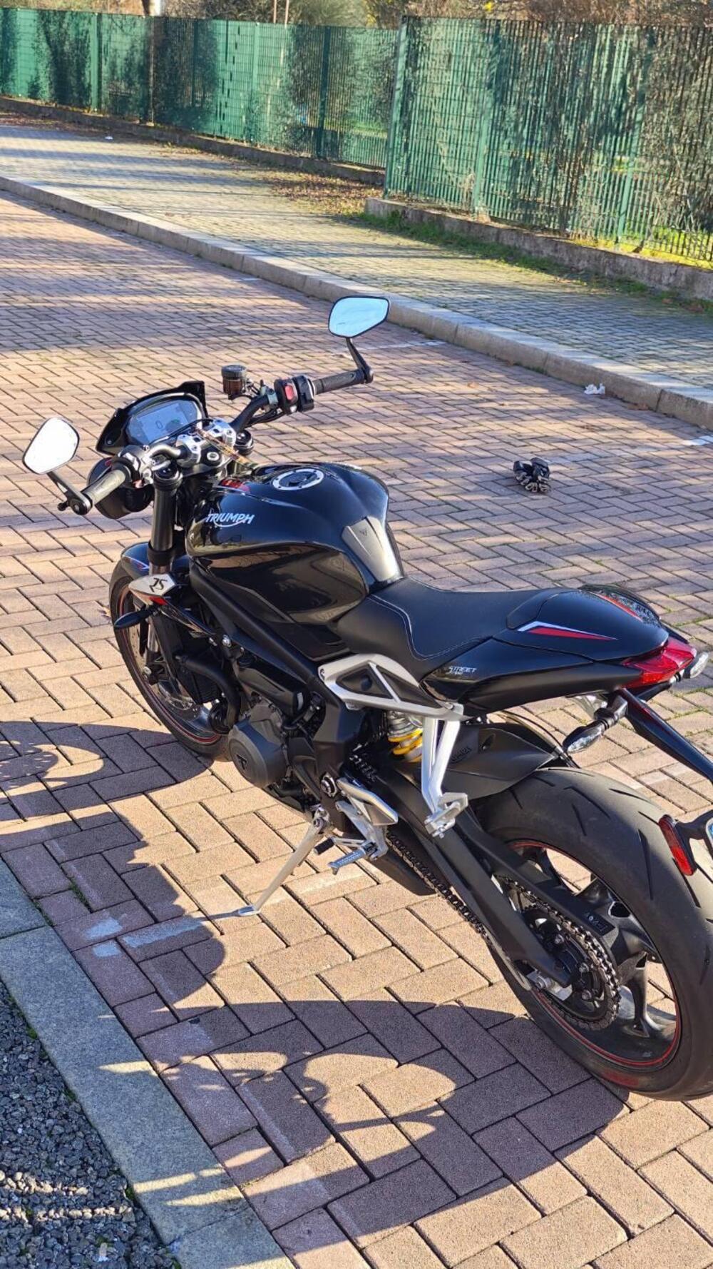 Triumph Street Triple RS (2017 - 19) (12)