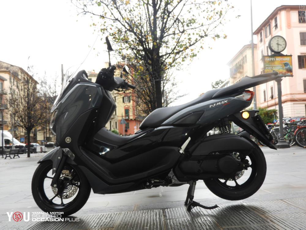 Yamaha N-Max 155 (2022 - 25) (4)
