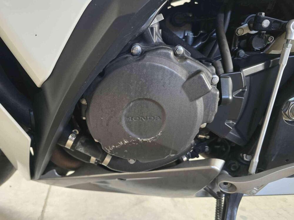 Honda CBR 1000 RR Fireblade (2012 - 16) (19)