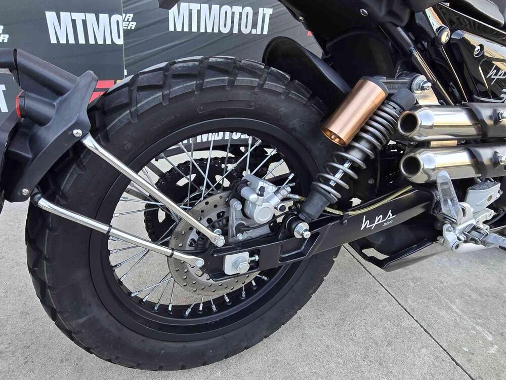 FB Mondial HPS 300 (2017 - 19) (5)