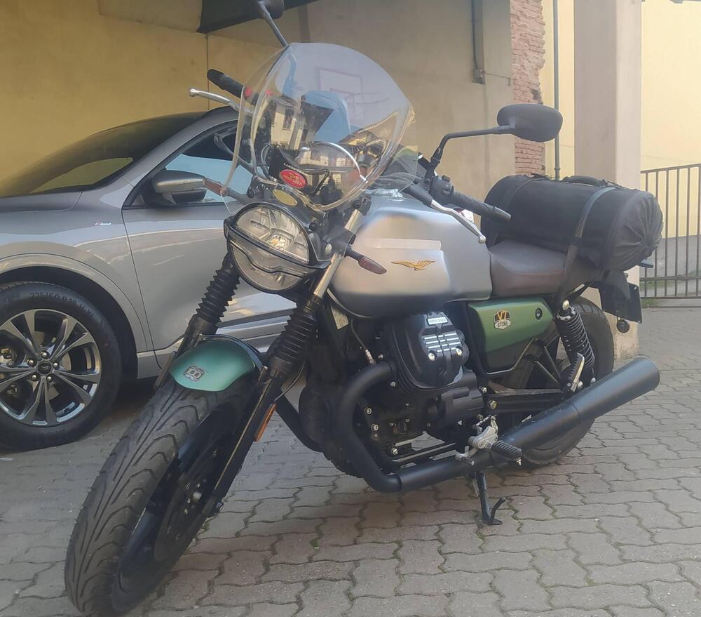 Moto Guzzi V7 850 Stone Special Abs (2021) (2)