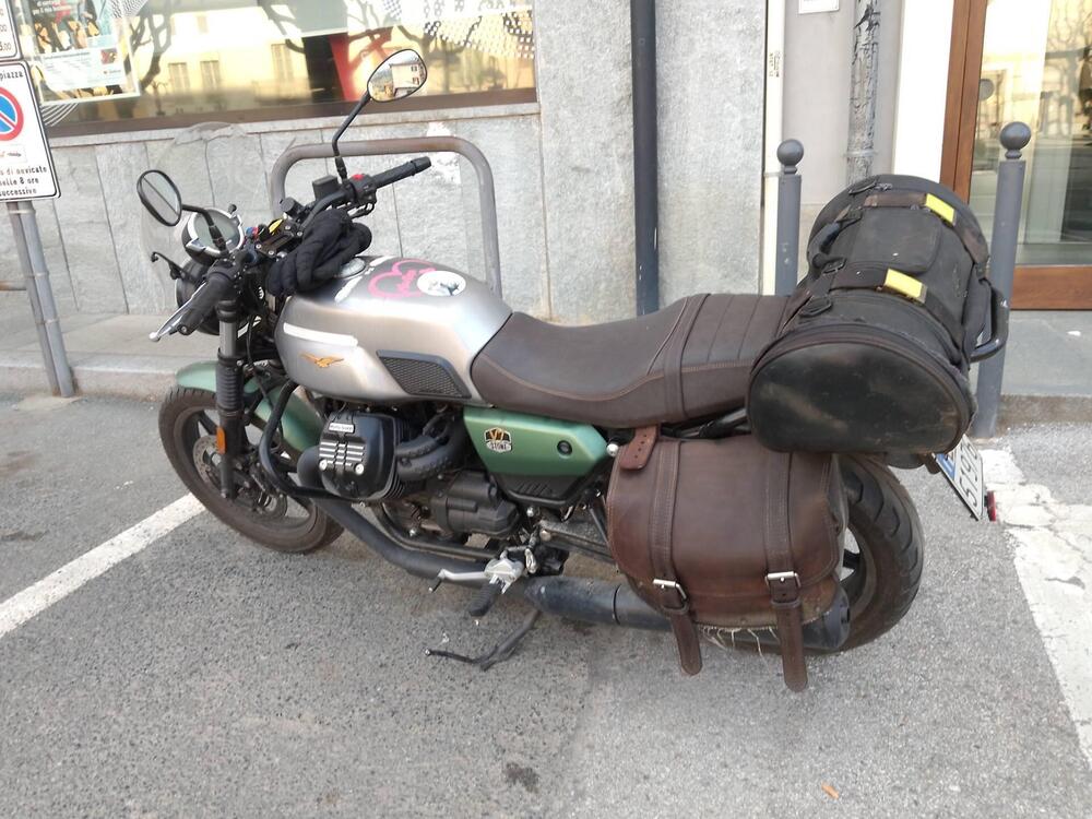 Moto Guzzi V7 850 Stone Special Abs (2021) (5)