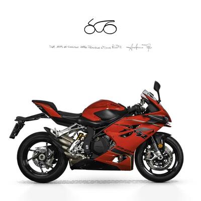 QJ Motor SRK 900 (2025 - 26) nuova