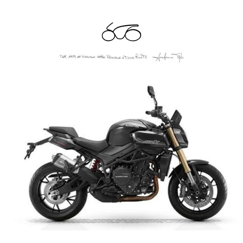 QJ Motor SRK 900 (2025)